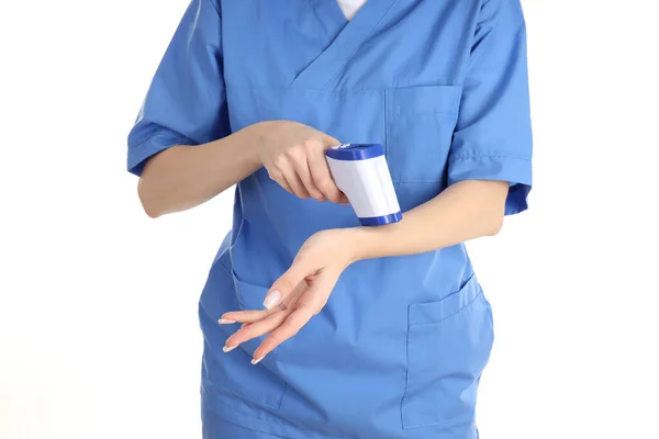 Температура Вимірювання Медсестри Ізольована Білому Тлі — стокове фото
