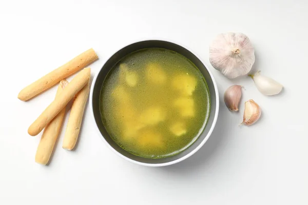 Концепция Приготовления Куриного Супа Белом Фоне — стоковое фото