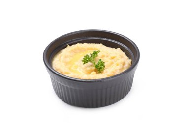 Humus beyaz arka plan üzerinde izole kase