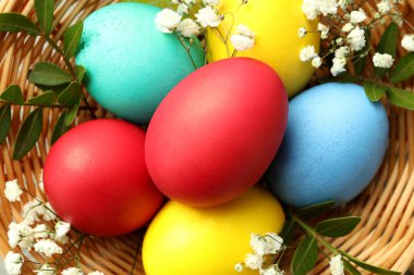 Güzel Paskalya yumurtaları kavramı, yakın plan.