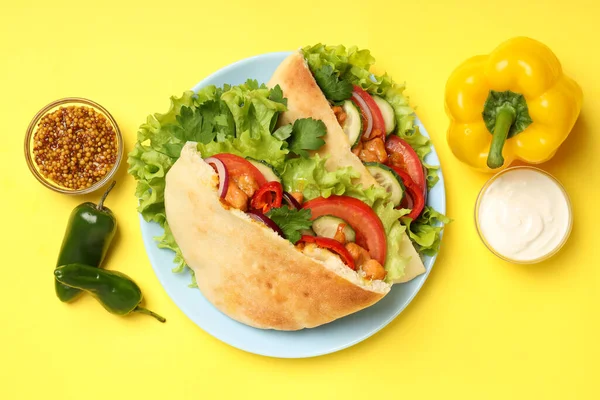 Concept Tasty Food Pitas Chicken Meat — Stock Photo, Image