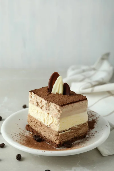 Konzept Von Leckerem Dessert Mit Tiramisu Kuchen Platz Für Text — Stockfoto