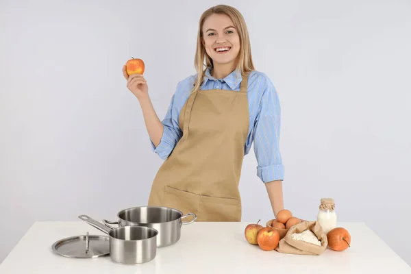 Conceito Cozinhar Com Jovem Chef — Fotografia de Stock