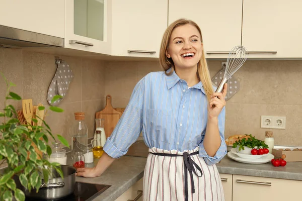 Concept Cooking Young Attractive Woman Kitchen Room — Stock Photo, Image