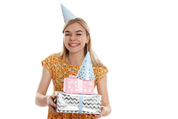 生日快乐 的概念 年轻女子因白人背景而被隔离 — 图库照片