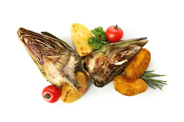 Beyaz arka planda ızgara enginarlı lezzetli yemek kavramı