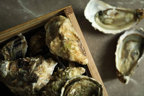 Lezzetli deniz ürünleri kavramı, istiridye, yakın plan.