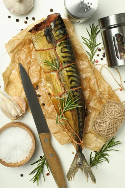 고등어가 맛있는 음식에 보이는 — 스톡 사진