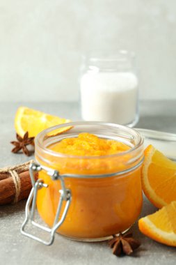 Lezzetli yemek kavramı, balkabağı reçeli, yakın plan.