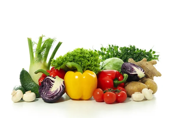 Grupp Grönsaker Isolerad Vit Bakgrund — Stockfoto