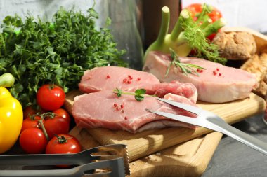 Lezzetli yemek yapma kavramı, et pişirme
