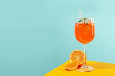 Taze alkol içeceği kavramı, Aperol Spritz, metin için alan