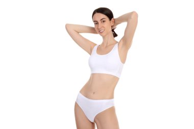 Zayıflamış genç bir kadının beyaz arka planda izole edilmesiyle kilo kaybı kavramı