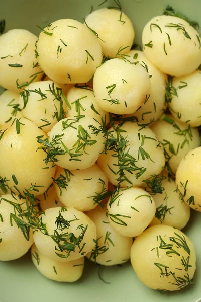 小土豆煮熟后的美味食物概念 — 图库照片