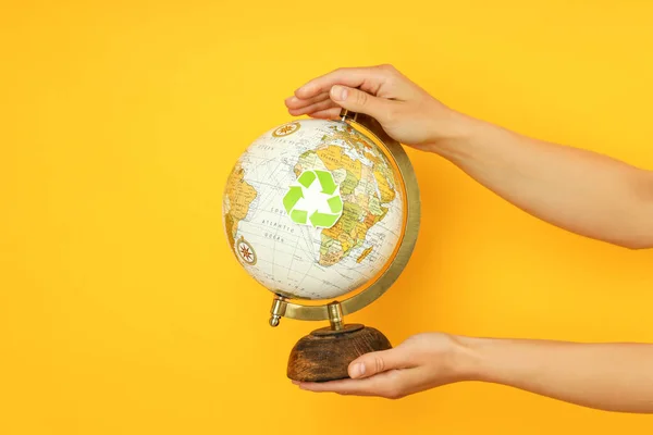 Koncepcja Ratowania Świata Recyklingu — Zdjęcie stockowe