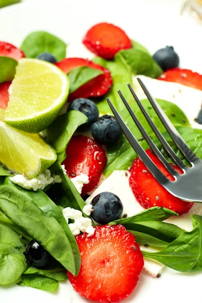 Concept Tasty Salad Salad Strawberry Close —  Fotos de Stock