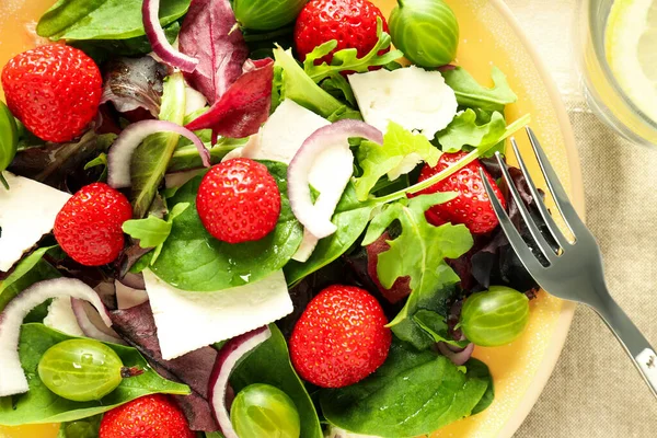 Concept Tasty Salad Salad Strawberry Close — Zdjęcie stockowe