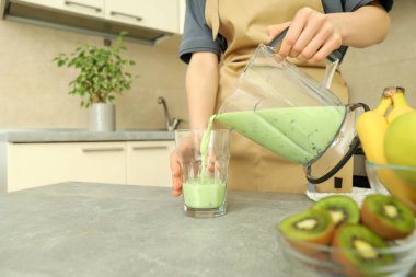 Karıştırıcılı lezzetli yemek pişirme kavramı, metin için boşluk