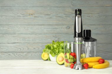 Karıştırıcılı lezzetli yemek pişirme kavramı, metin için boşluk