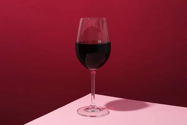 Glass Wine Pink Table Crimson Background — Stock Photo, Image