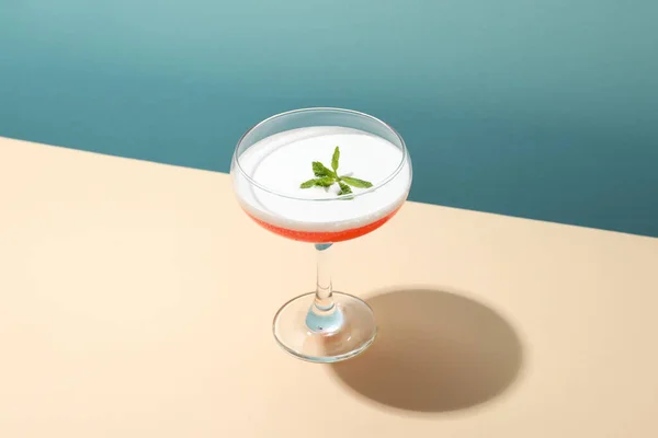 Koncepcja Pysznego Napoju Alkoholowego Cosmopolitan Cocktail — Zdjęcie stockowe