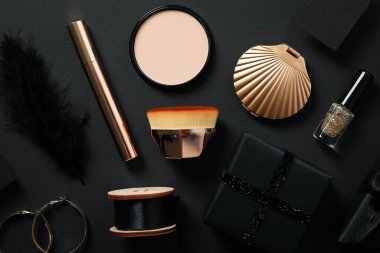 Kara Cuma indirimi konsepti, üst manzara.