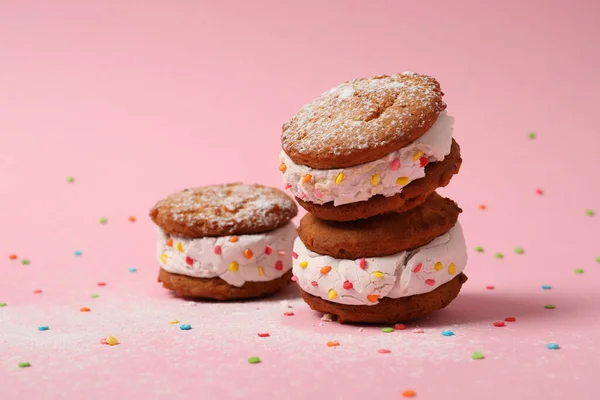 Konzept Des Süßen Essens Leckere Kekse Mit Eis — Stockfoto