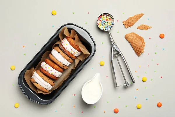 Konzept Der Süßen Speisen Kekse Mit Eis Draufsicht — Stockfoto