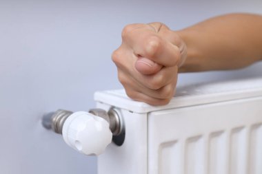 Yüksek ısıtma ve ısıtma maliyetleri kavramı