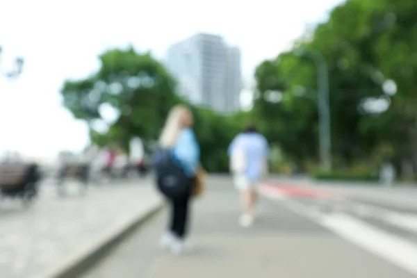 Two Young Women Walking City Blurred Photo — Stock Photo, Image