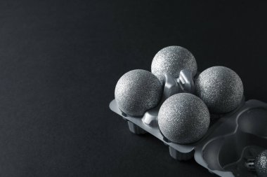 Gümüş kavramı, farklı gümüş dokular ve nesneler