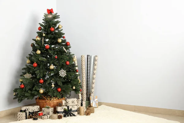 Concetto Felice Anno Nuovo Albero Natale Camera Casa — Foto Stock