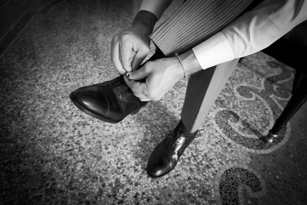 Sapatos de noivo — Fotografia de Stock