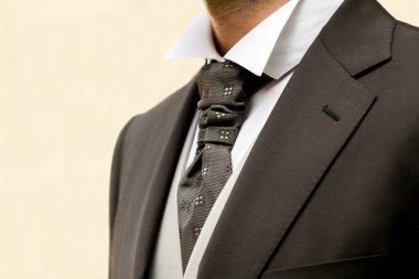 groom dress