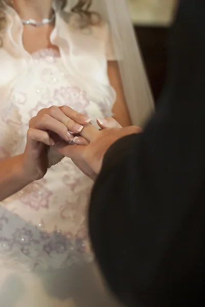 結婚指輪の交換 — ストック写真