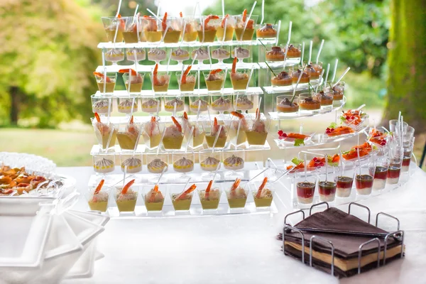 Buffet with appetizers or finger food — Stock Photo, Image