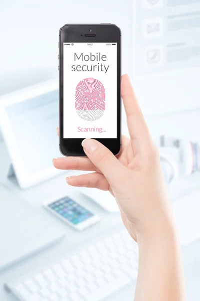 Mobil säkerhet smartphone fingerprint scanning — Stockfoto