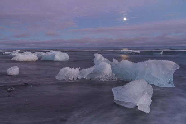 Iceberg — Stock Photo, Image