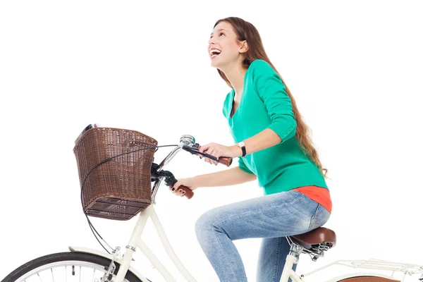 Vrouw op een fiets — Stockfoto