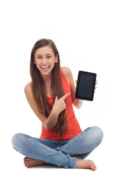 Mujer con tablet digital — Foto de Stock