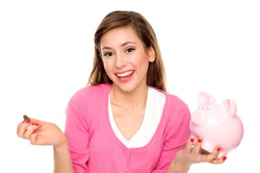 Kumbaralı genç kadın.