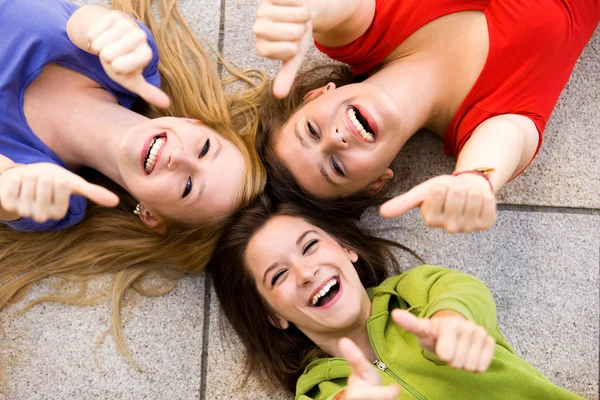 Three Beautiful Young Women Friends — Stock Photo, Image