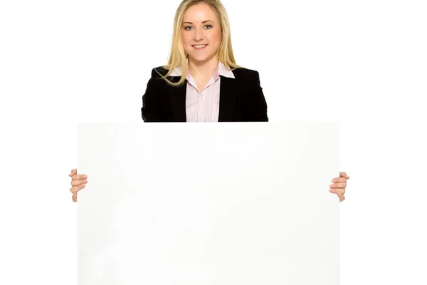 Empresária segurando cartaz em branco — Fotografia de Stock