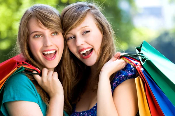 Donne Shopping — Foto Stock