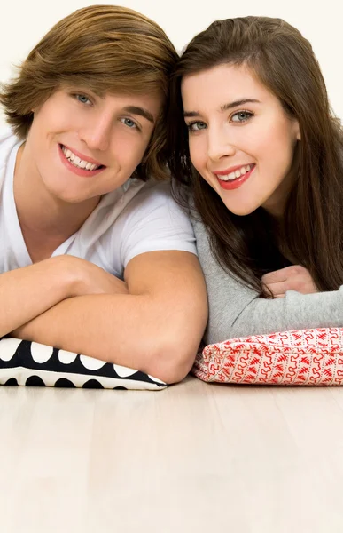 Young couple — Stock Photo, Image