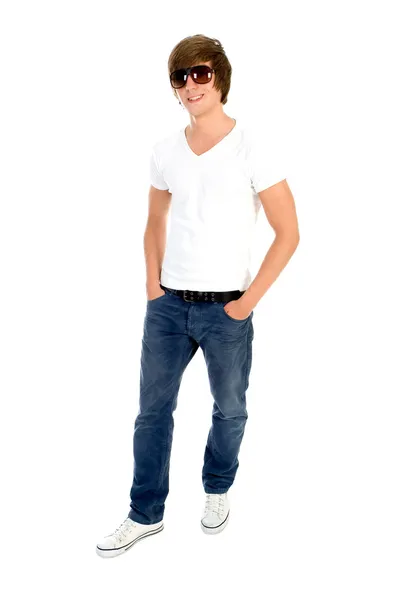 Mladý muž s rukama v kapse — Stock fotografie
