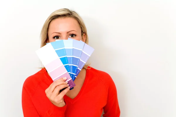 Woman with color samples — Stock Photo, Image