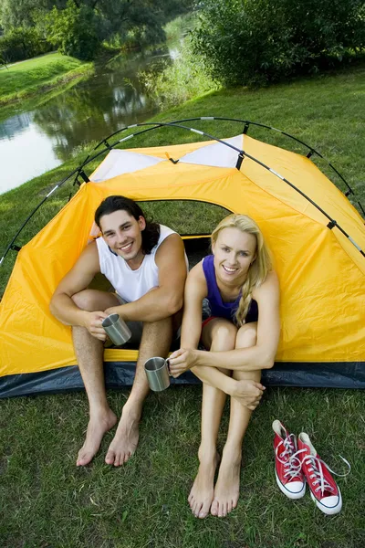 Couple in tent — Stock Photo, Image