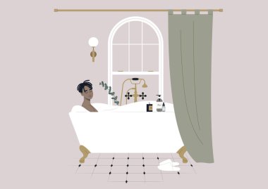 Genç bir Afrikalı erkek, sabun köpüğüyle rahatlatıcı bir banyo yapıyor. Perdenin arkasında pençe şeklinde bir küvet var.