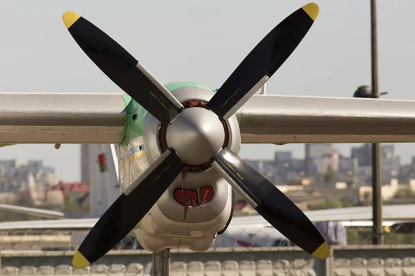 Motor turbohélice de avión con hélice — Foto de Stock